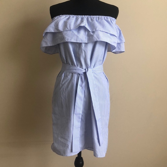 Summer Off the shoulder dress with belt - Picture 1 of 4